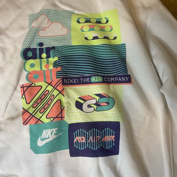 Two Nike Sweatshirt Bundle - Picture 4 of 10